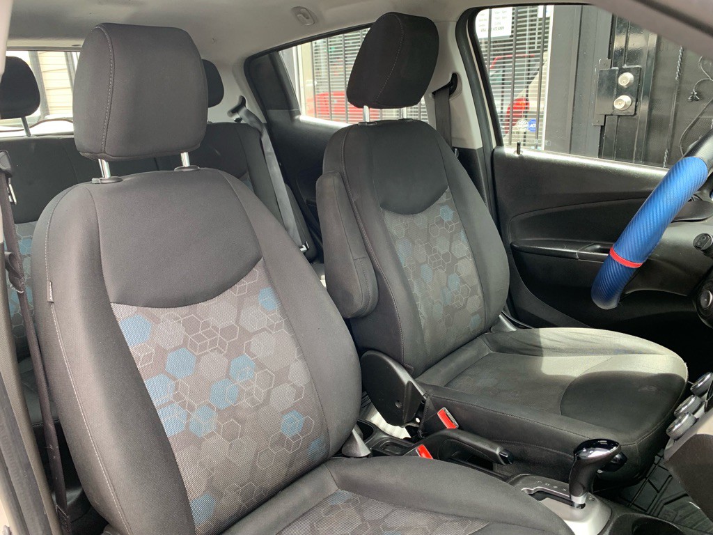 2016 Chevrolet Spark Image 23