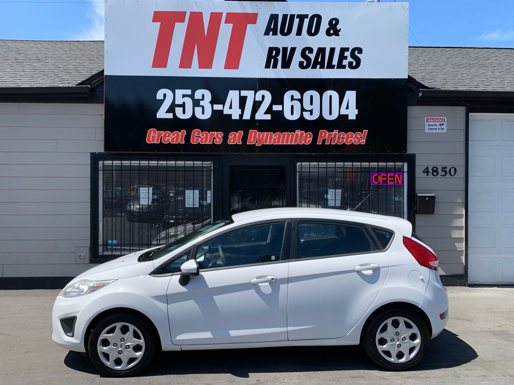 2012 Ford Fiesta Image 2
