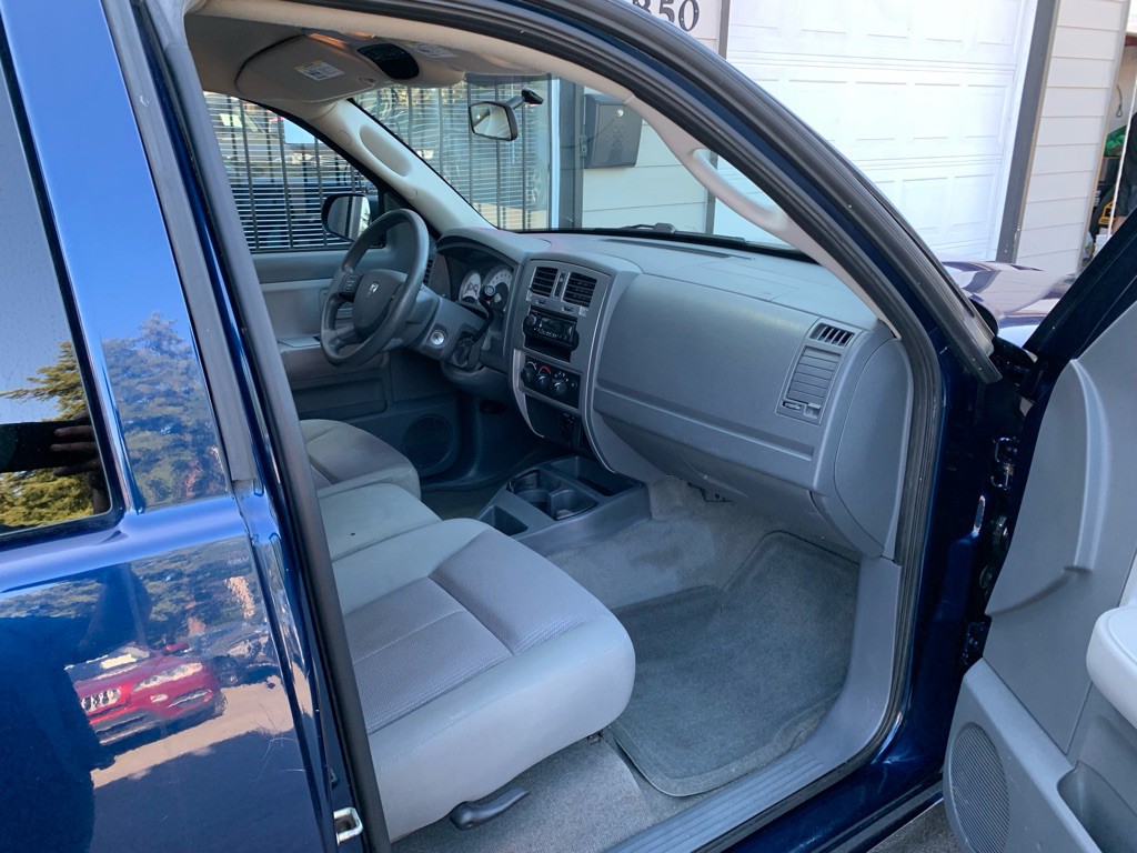 2006 Dodge Dakota Image 21