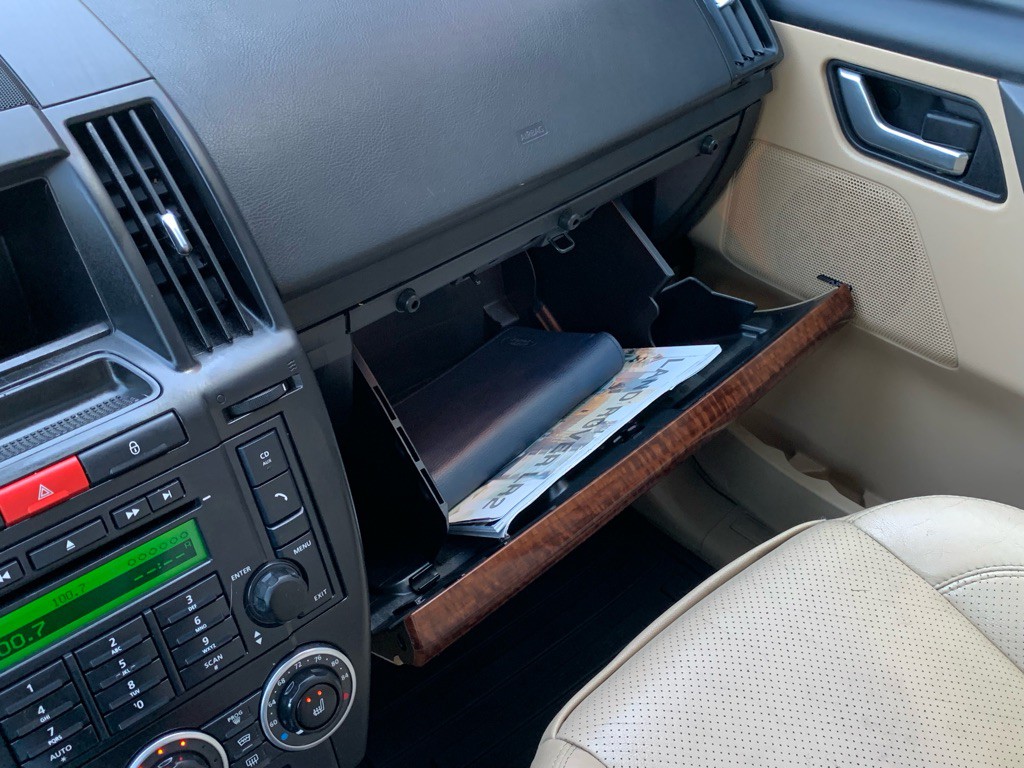 2008 Land Rover LR2 Image 20