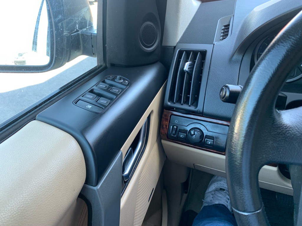 2008 Land Rover LR2 Image 23