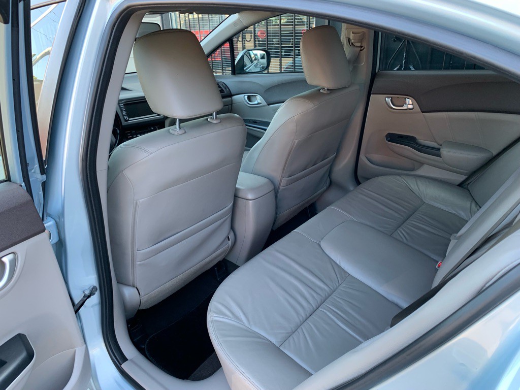 2012 Honda Civic Image 12