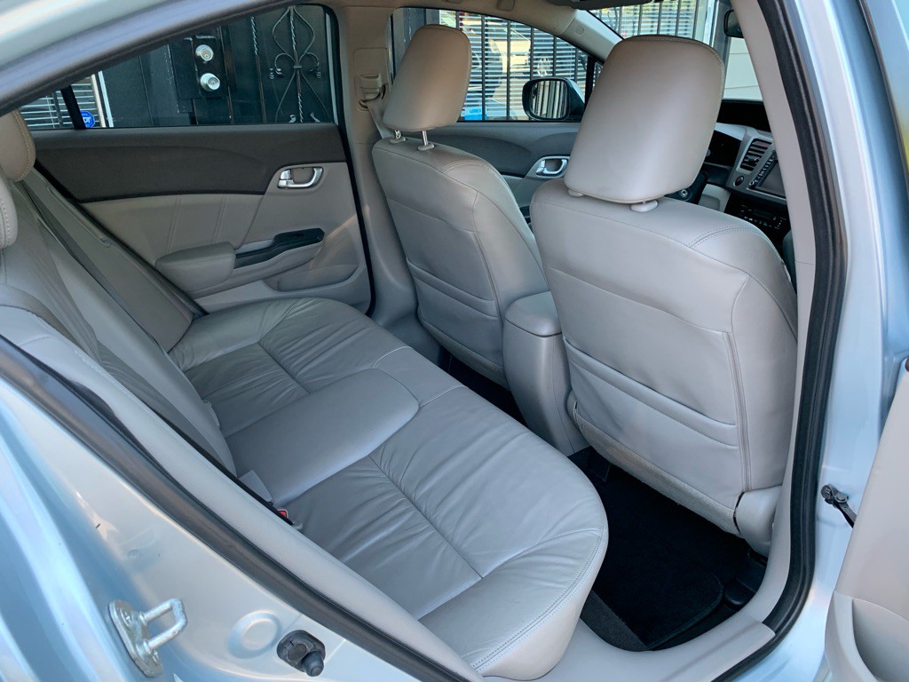 2012 Honda Civic Image 21