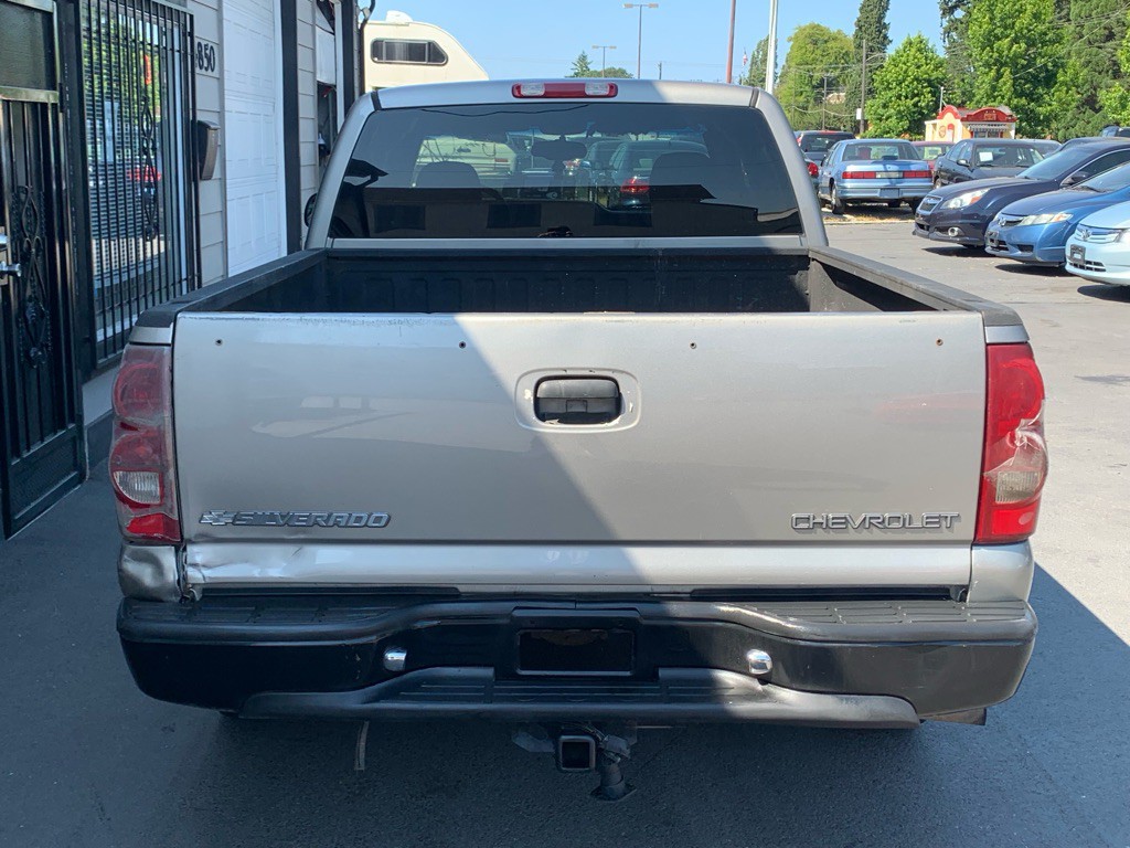2003 Chevrolet Silverado 1500 Image 4