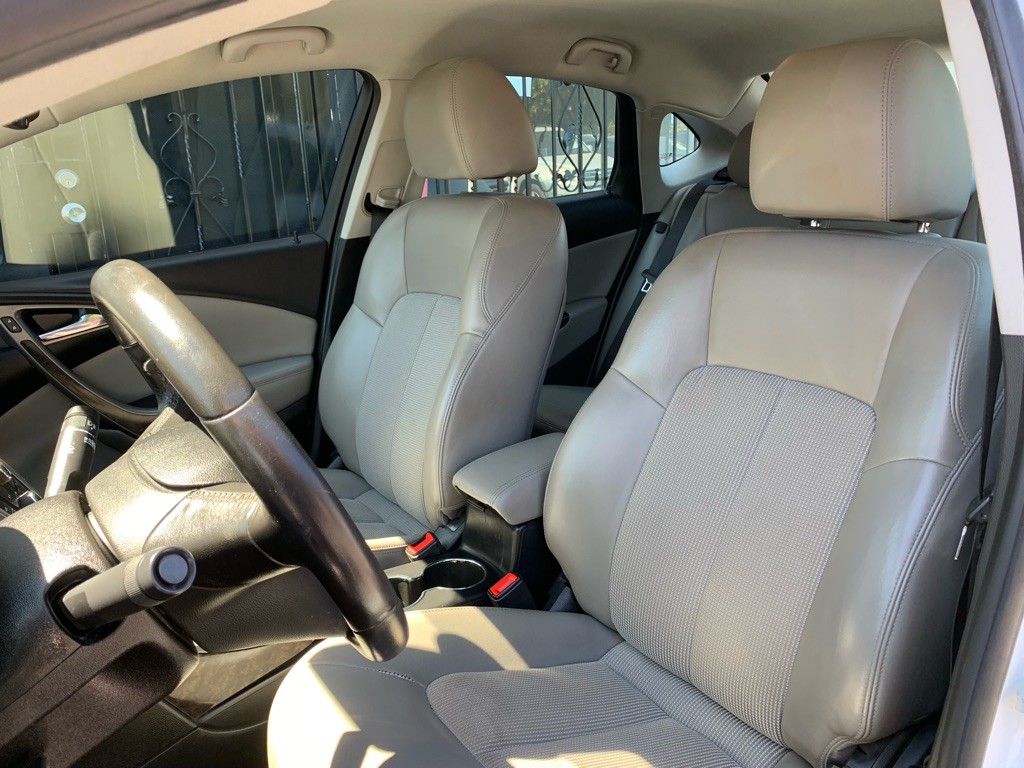 2013 Buick Verano Image 12