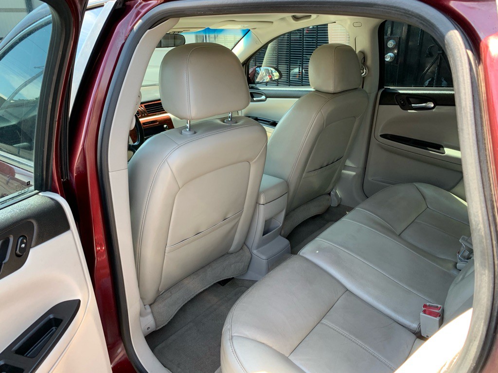 2007 Chevrolet Impala Image 12