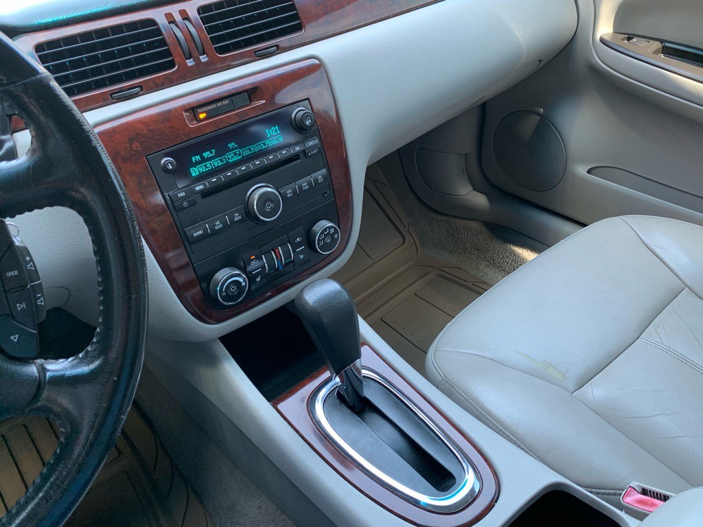 2007 Chevrolet Impala Image 15