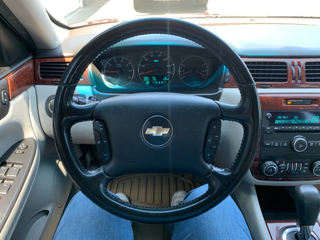 2007 Chevrolet Impala Image 17