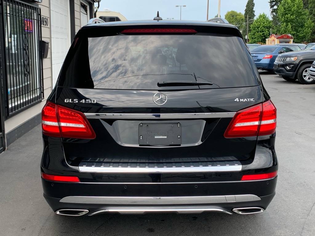 2017 Mercedes-Benz GLS-Class Image 4