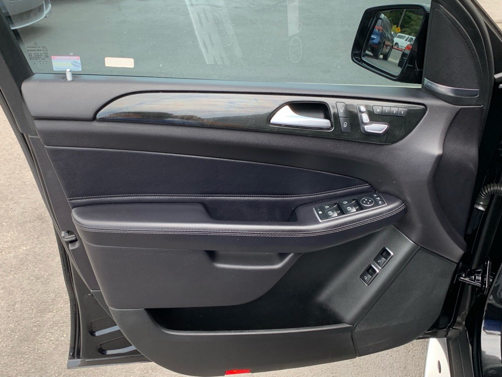 2017 Mercedes-Benz GLS-Class Image 14