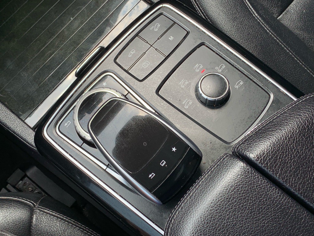 2017 Mercedes-Benz GLS-Class Image 27