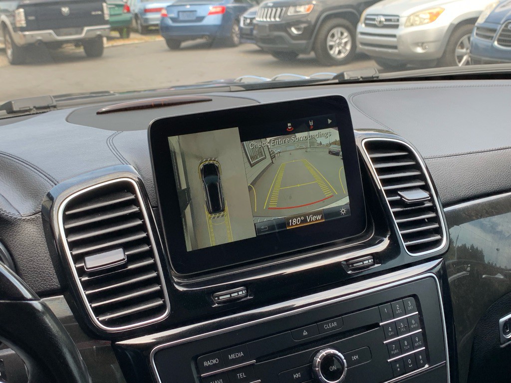 2017 Mercedes-Benz GLS-Class Image 30