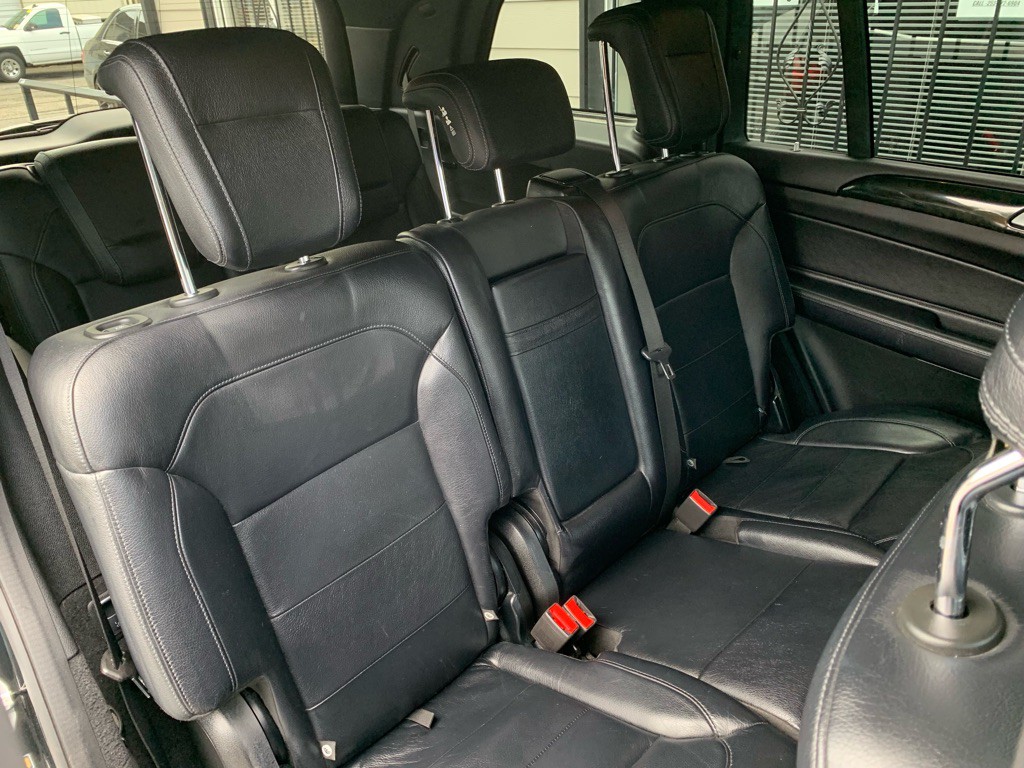 2017 Mercedes-Benz GLS-Class Image 32