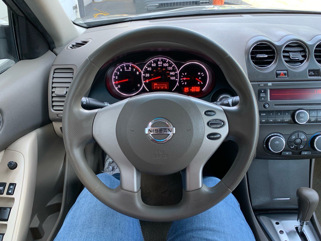 2011 Nissan Altima Image 20