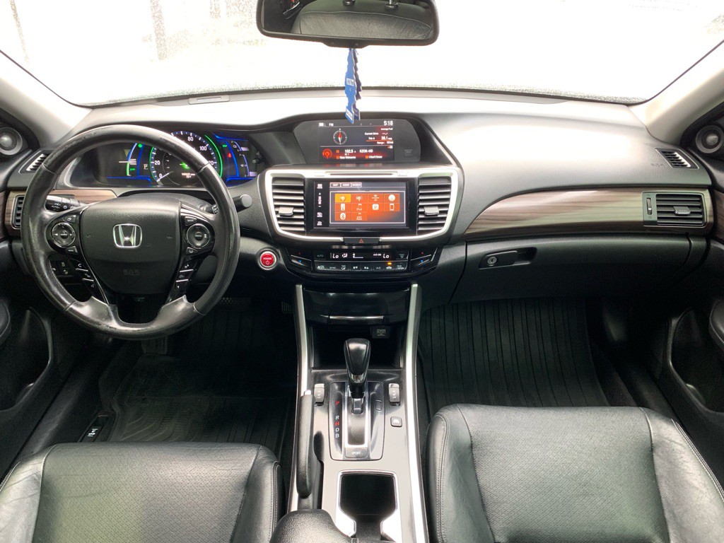 2017 Honda Accord Image 20