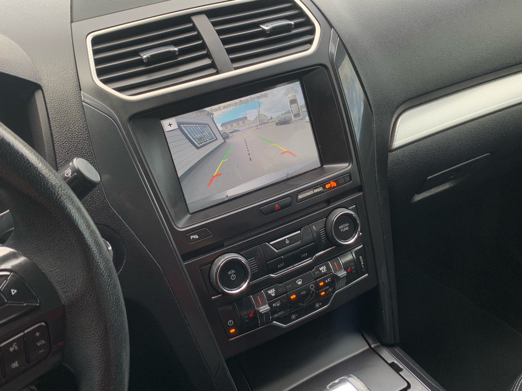2017 Ford Explorer Image 25