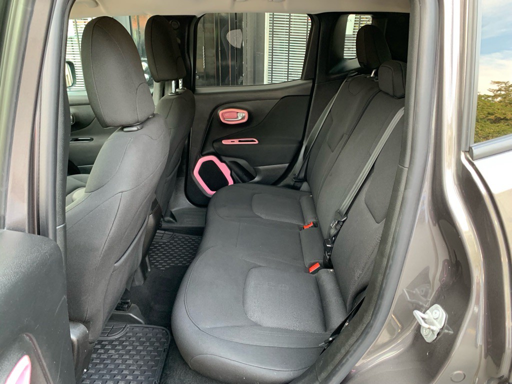 2017 Jeep Renegade Image 14