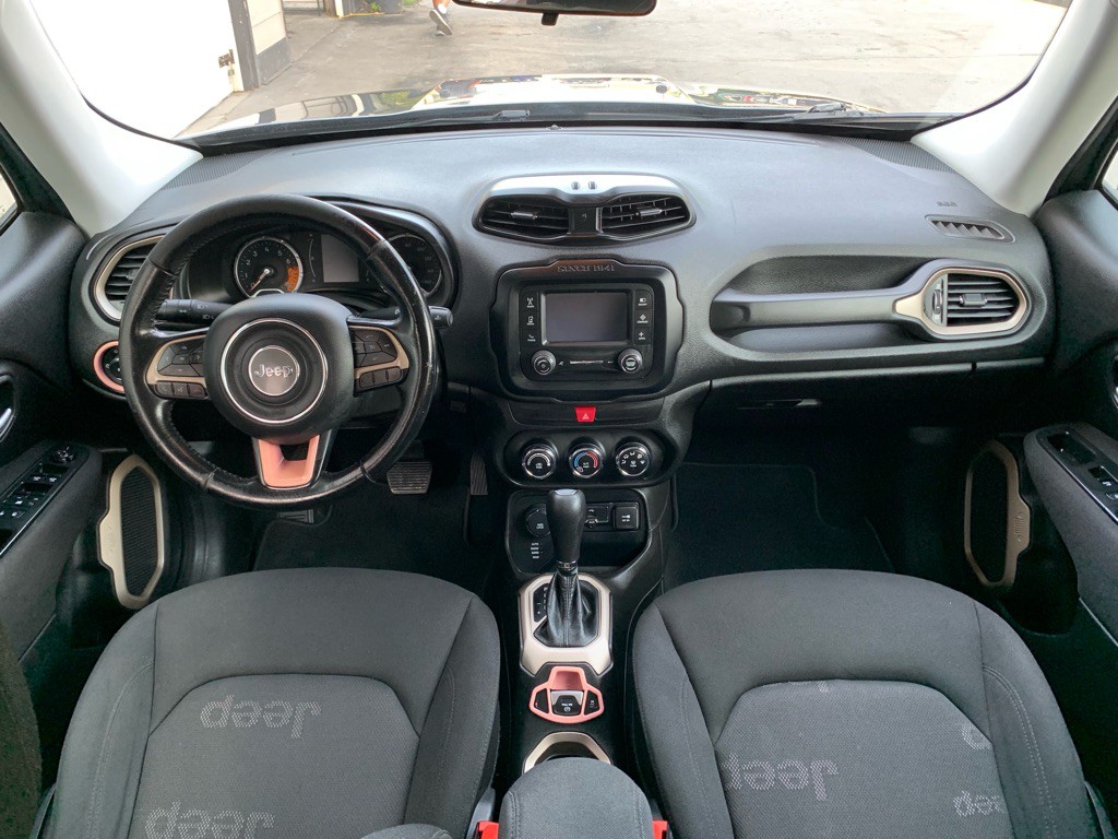 2017 Jeep Renegade Image 16