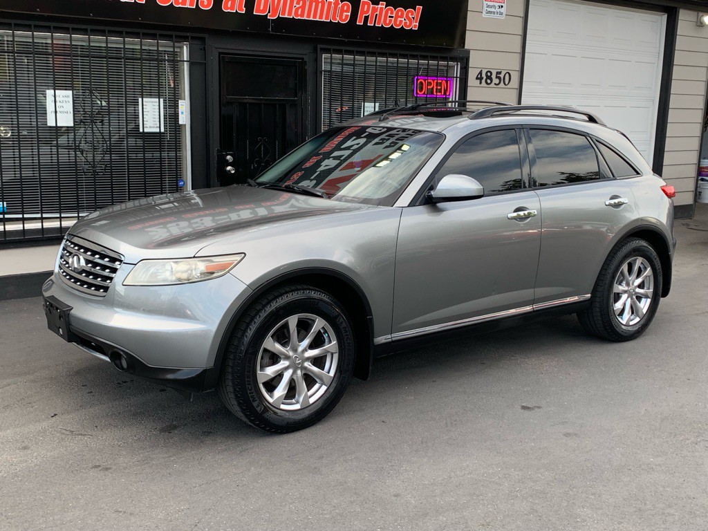 2007 INFINITI FX35 Image 1