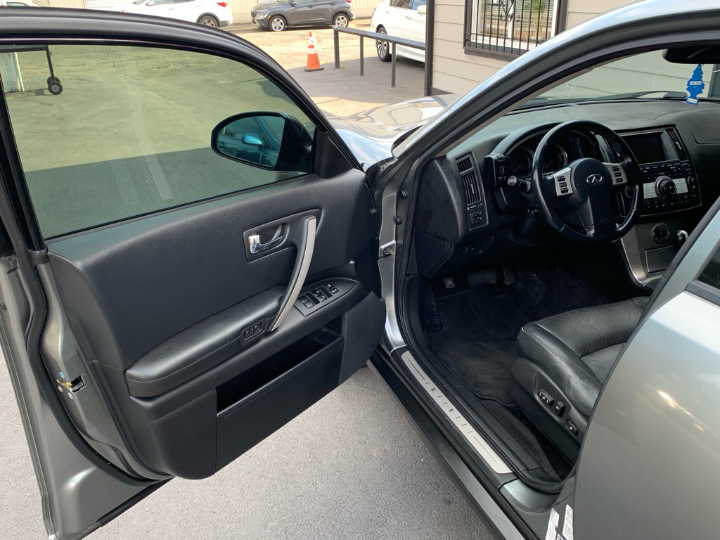 2007 INFINITI FX35 Image 9
