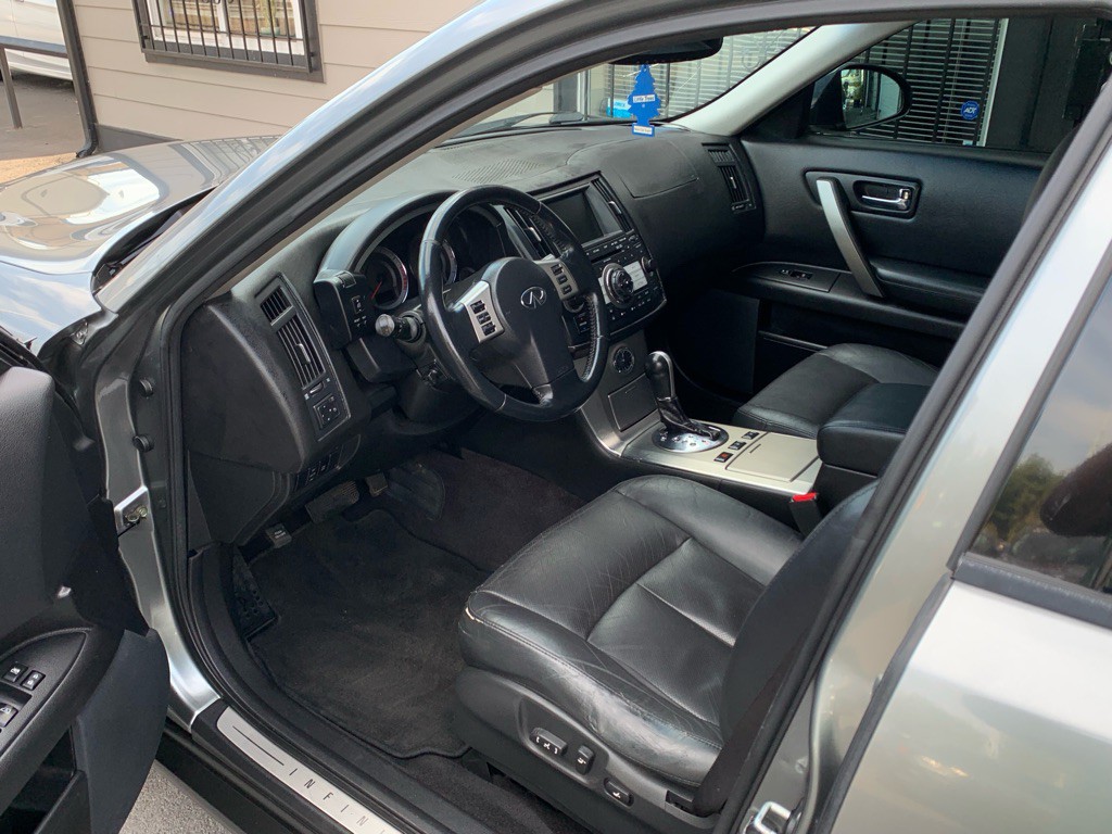 2007 INFINITI FX35 Image 10