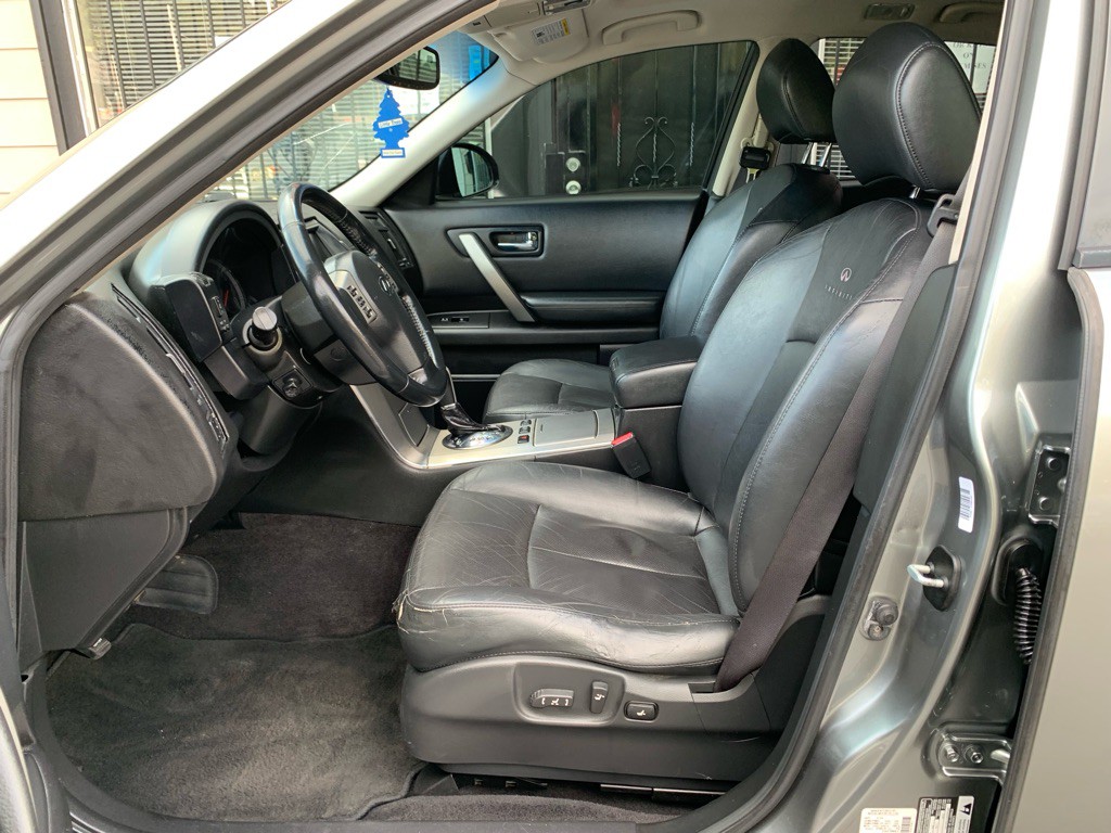 2007 INFINITI FX35 Image 11