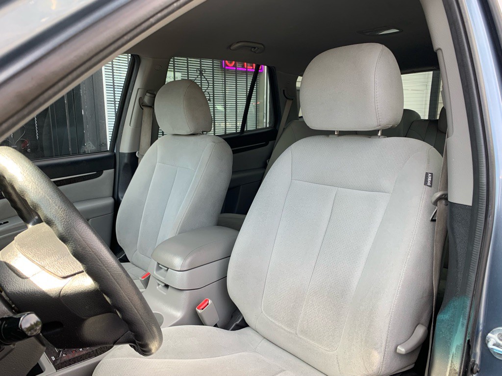 2009 Hyundai Santa Fe Image 12