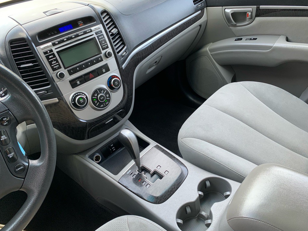 2009 Hyundai Santa Fe Image 18
