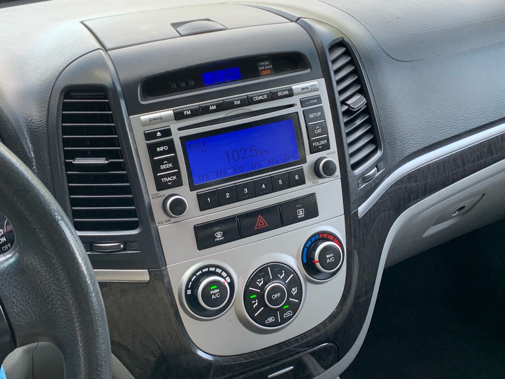 2009 Hyundai Santa Fe Image 20