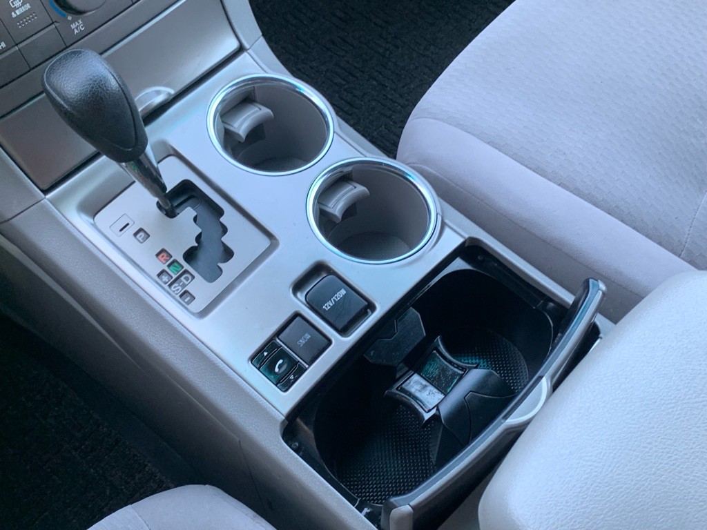 2010 Toyota Highlander Image 21