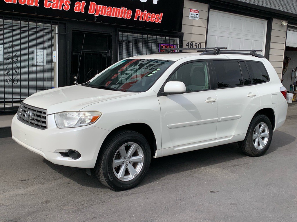 2010 Toyota Highlander Image 1