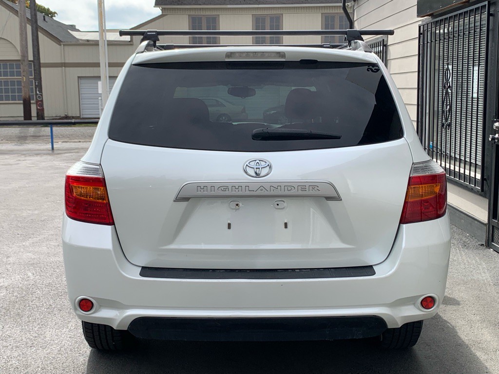 2010 Toyota Highlander Image 4