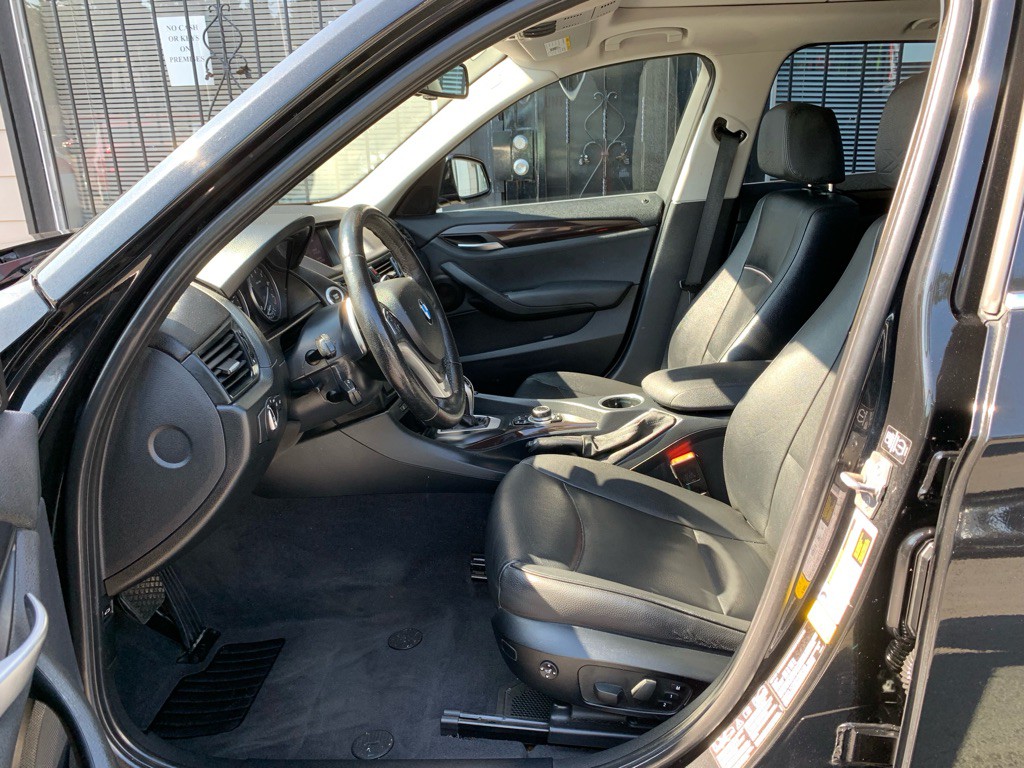 2013 BMW X1 Image 10