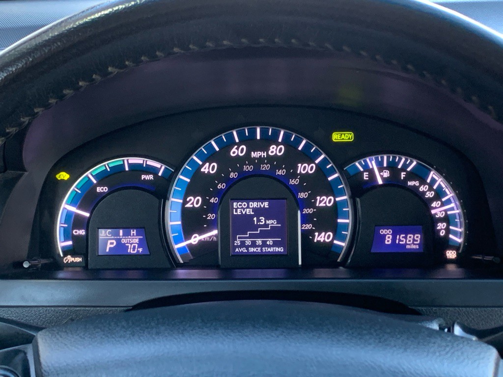 2012 Toyota Camry Image 17