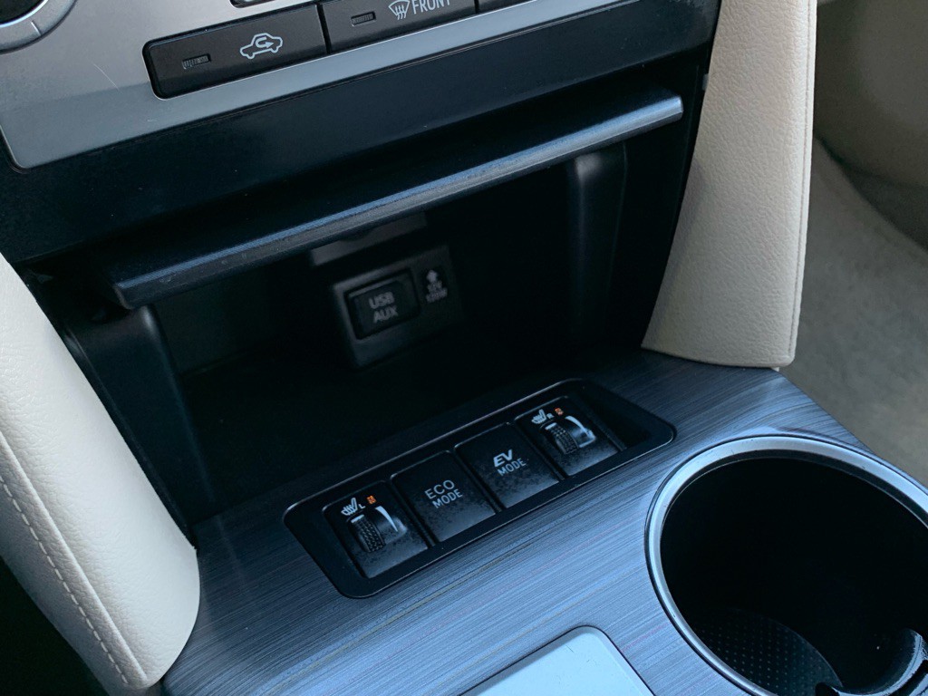 2012 Toyota Camry Image 21