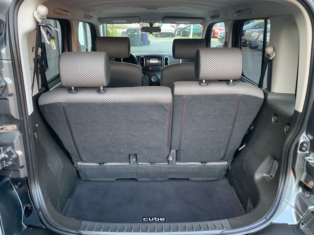 2010 Nissan Cube Image 6