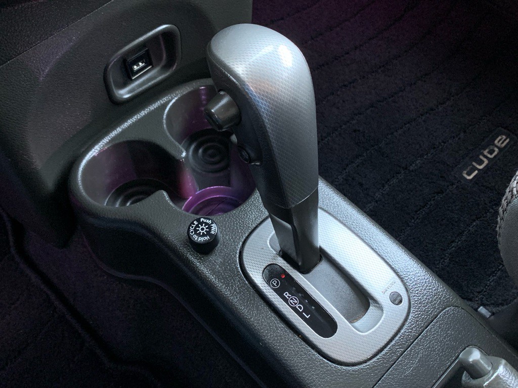2010 Nissan Cube Image 22