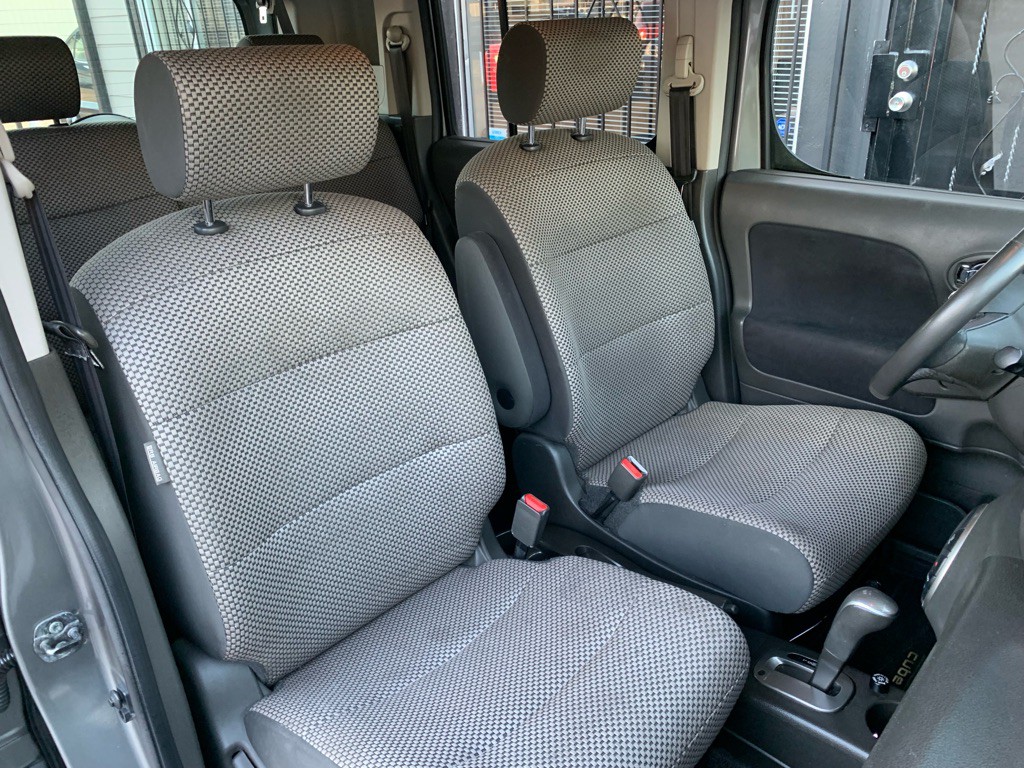 2010 Nissan Cube Image 26
