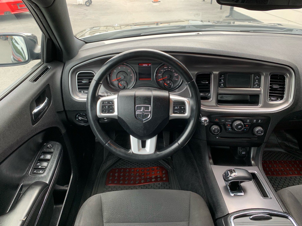 2013 Dodge Charger Image 17