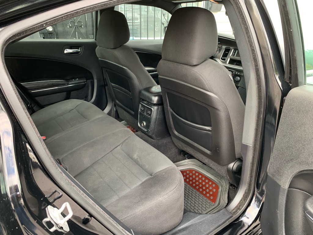 2013 Dodge Charger Image 22