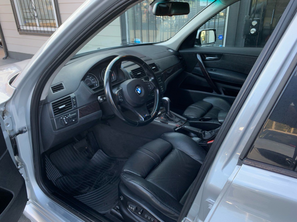 2007 BMW X3 Image 11