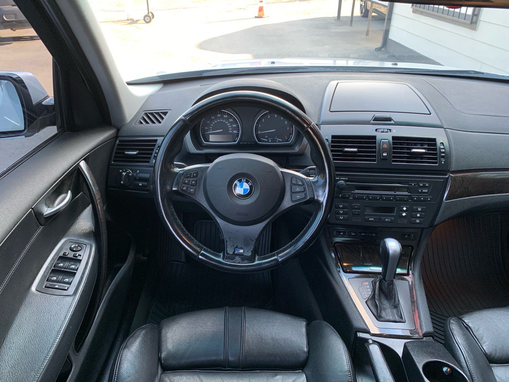 2007 BMW X3 Image 17