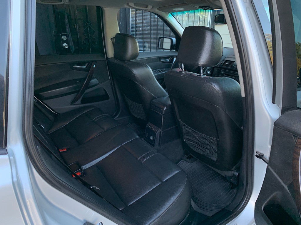 2007 BMW X3 Image 24