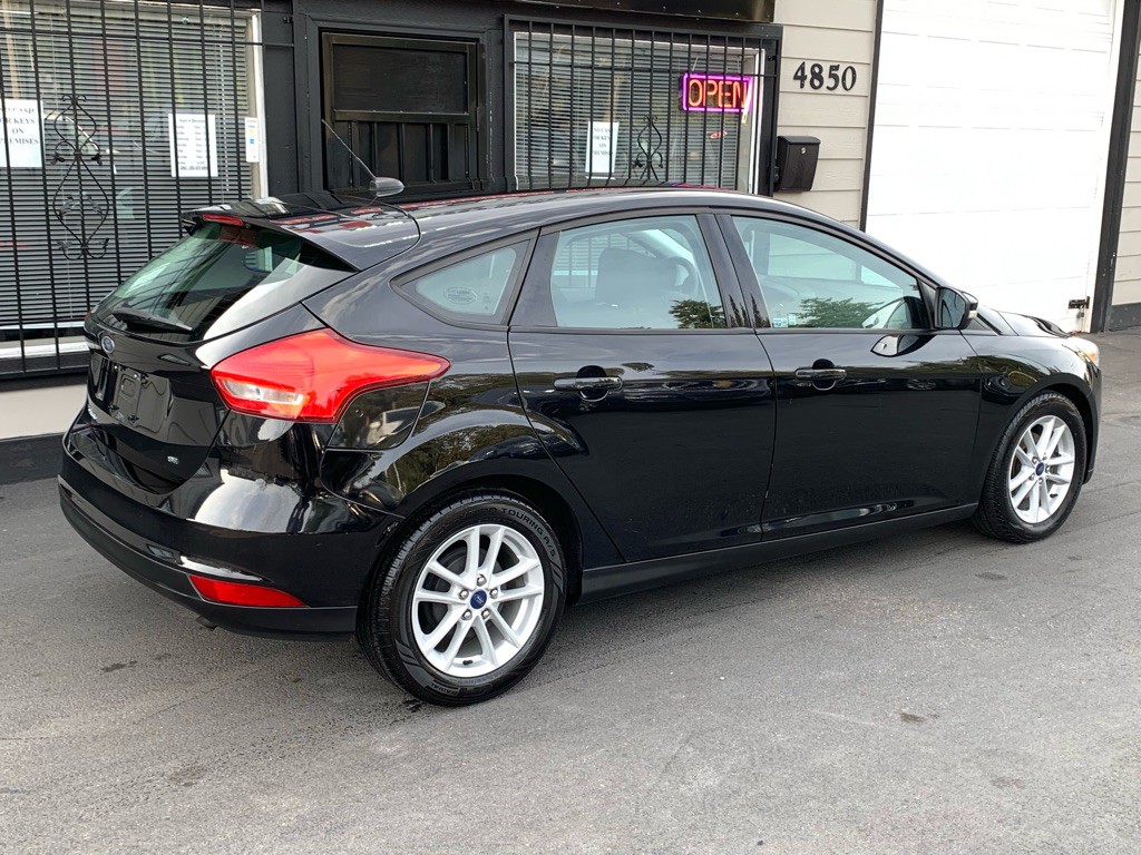 2015 Ford Focus Image 6