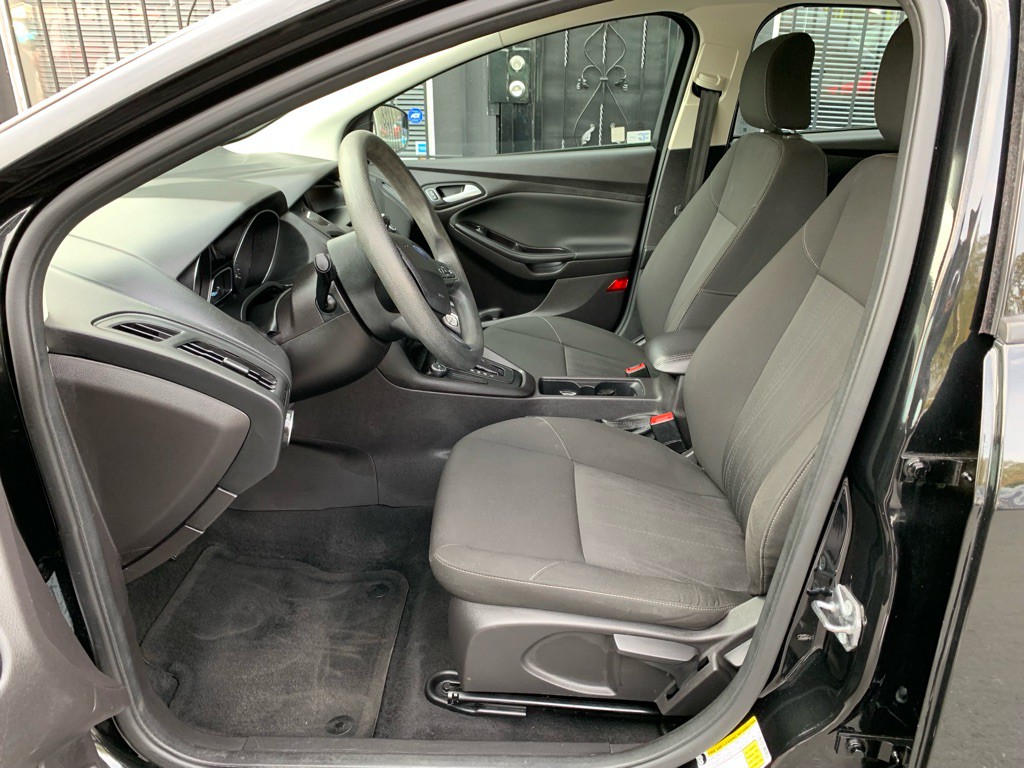 2015 Ford Focus Image 11
