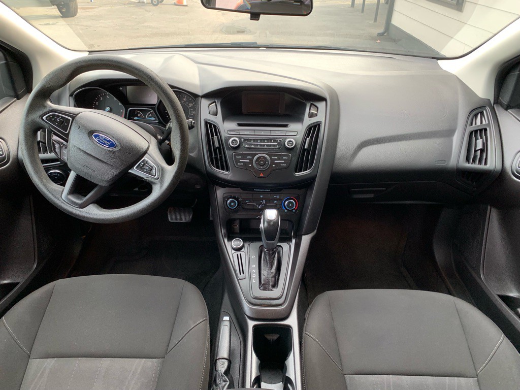 2015 Ford Focus Image 15