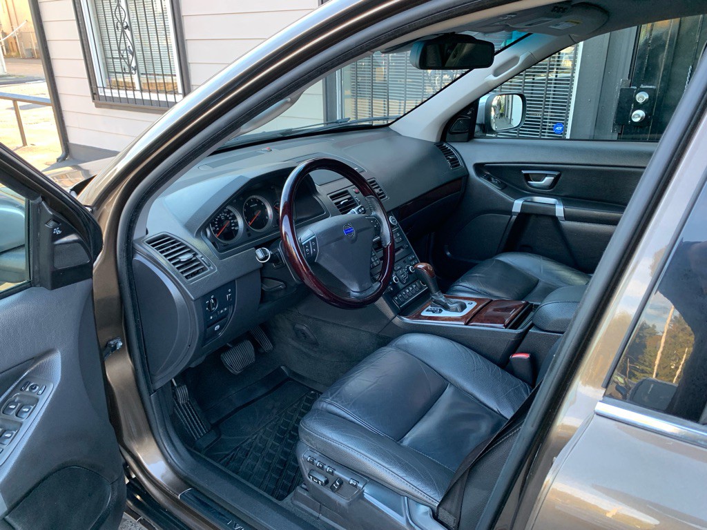 2014 Volvo XC90 Image 12