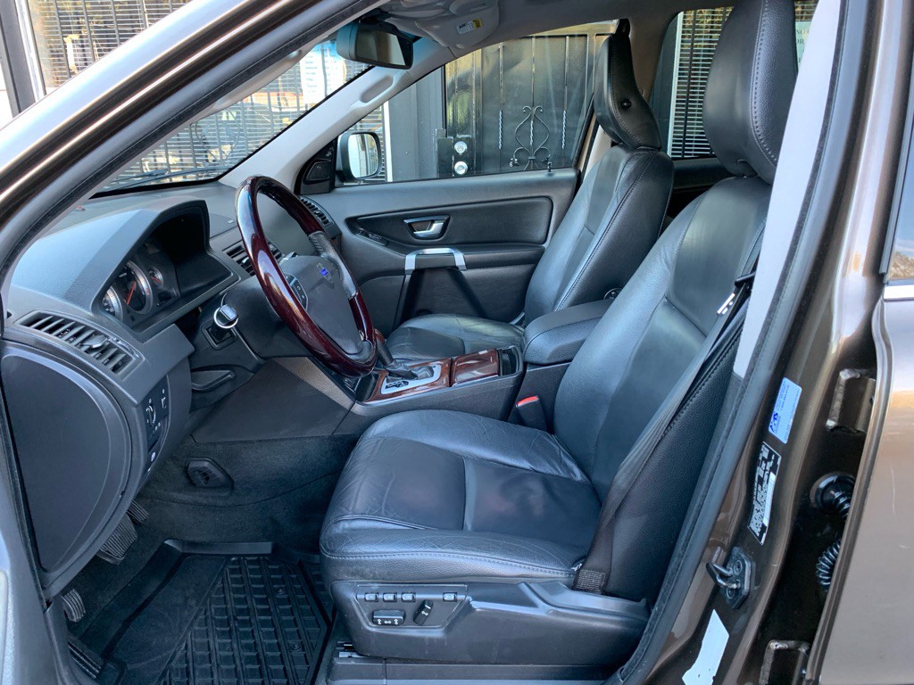 2014 Volvo XC90 Image 13