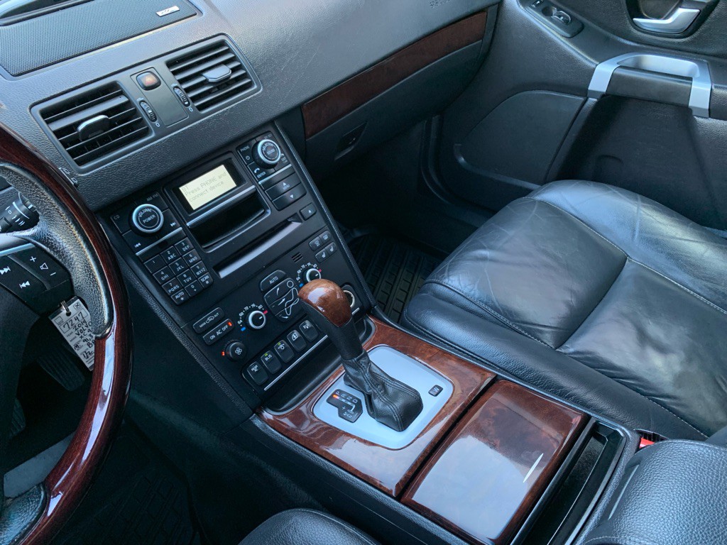 2014 Volvo XC90 Image 24