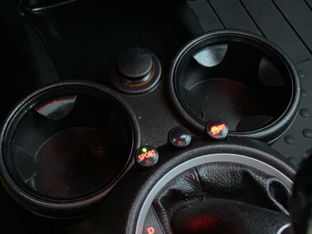 2012 MINI Cooper Image 22